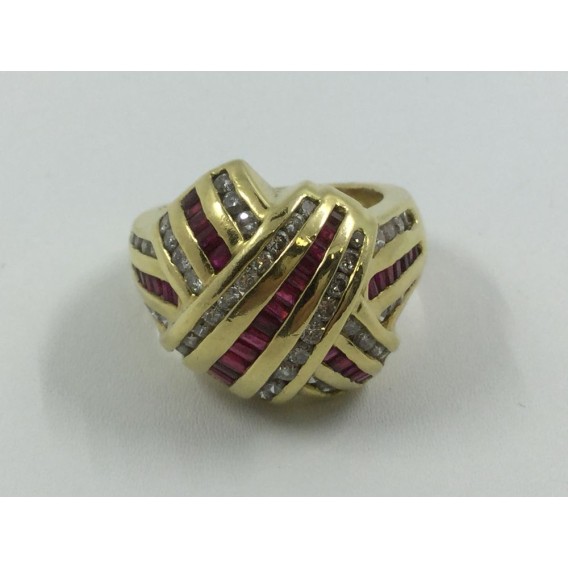 Anillo ancho en oro, brillantes y rubÃ­es