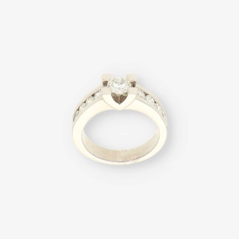Anillo oro blanco y bri aprox. 0.40 Qt 2