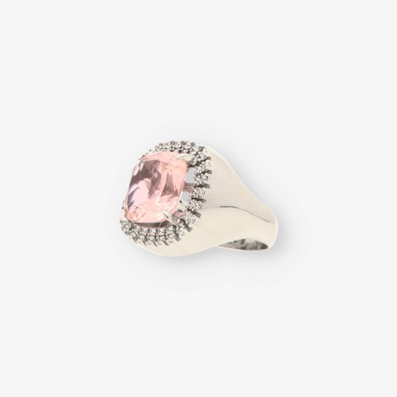 Anillo oro blanco y piedra rosa