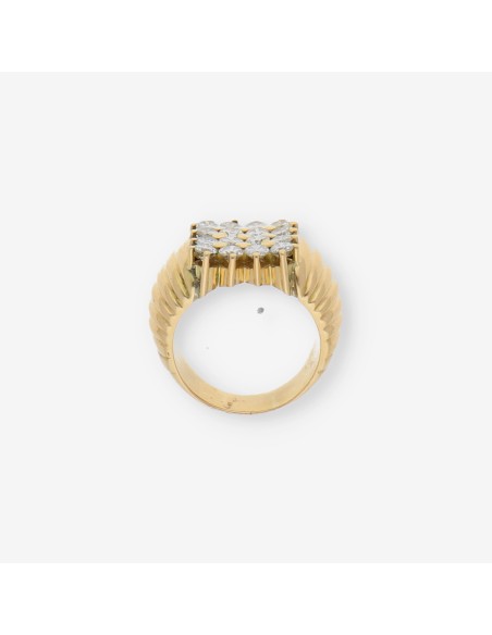 Anillo sello en oro 18kt con brillantes