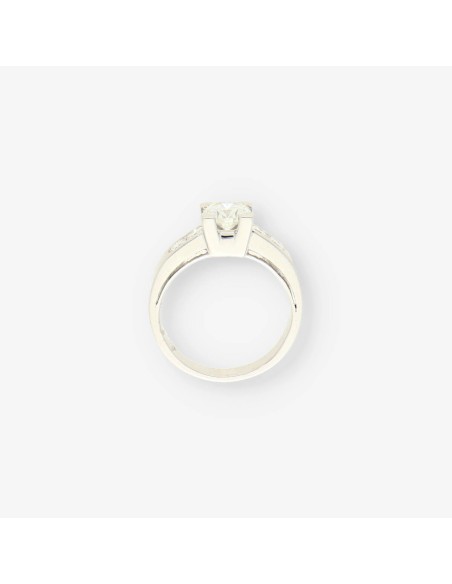 Anillo oro blanco y bri aprox. 1,05 Qt.