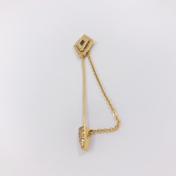 Broche aguja de oro con brillantes 2