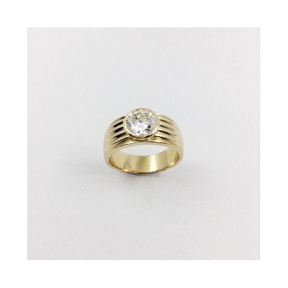 Anillo solitario en oro y gran brillante