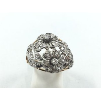 Anillo de oro y brillantes