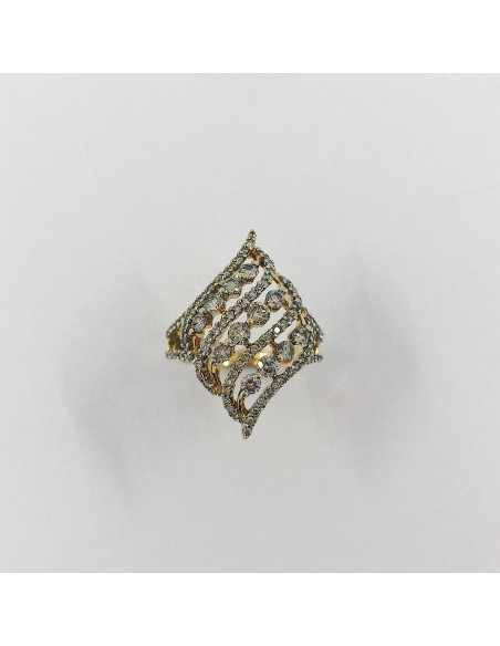 Anillo de oro y brillantes