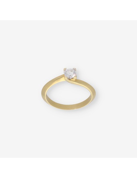 Anillo en oro 18kt con brillante central