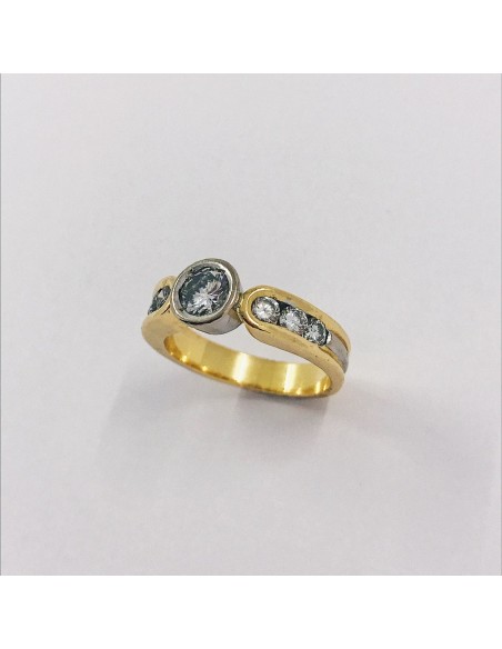 Anillo en oro 18kt con birllantes