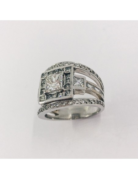 Anillo en oro blanco 18kt con brillantes