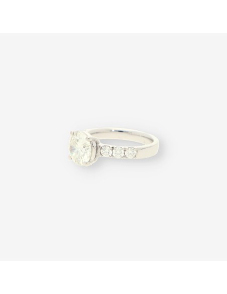 Anillo oro blanco y bri aprox. 3,04 Qt.