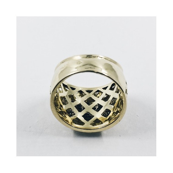 Anillo de oro y diamantes