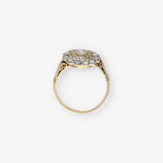 Anillo vintage en oro 18kt con brillante central