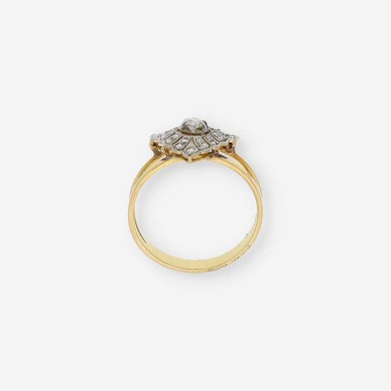 Anillo vintage en oro 18kt con diamantes