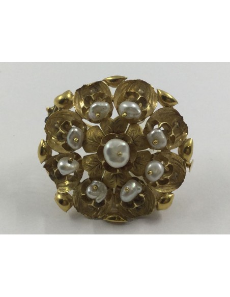 Broche de oro y perlas
