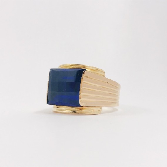 Sello en oro 18kt con piedra azul