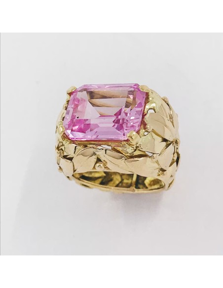 Anillo ancho en oro 18kt con piedra rosa