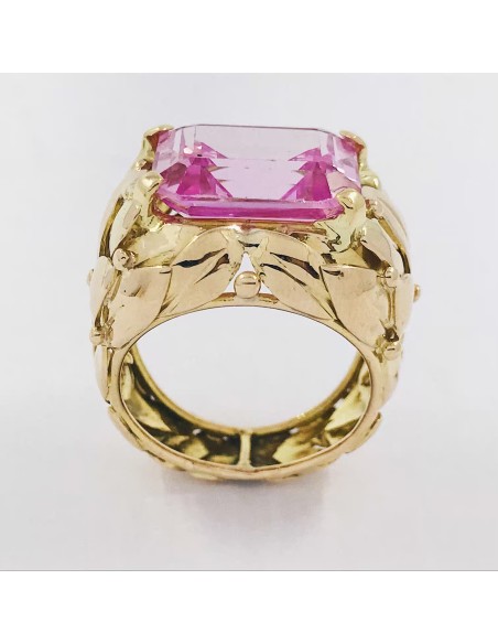 Anillo ancho en oro 18kt con piedra rosa