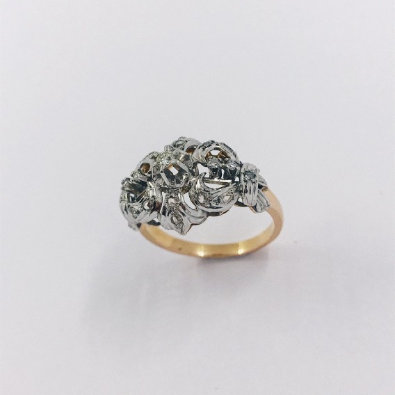 Anillo vintage en oro blanco 18kt con brillantes