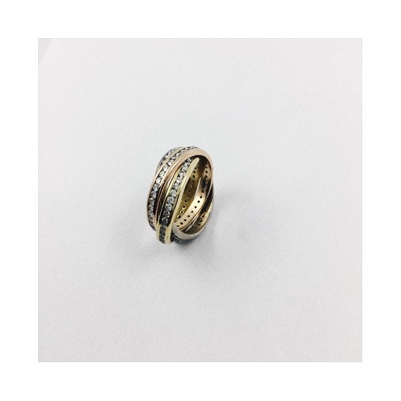 Juego de tres alianzas de oro blanco, amarillo y rosa, entrelazadas