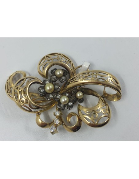 Colgante en oro, diamantes y perlas