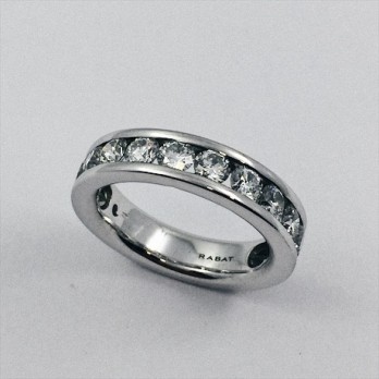 Anillo Rabat en oro blanco y brillantes 2