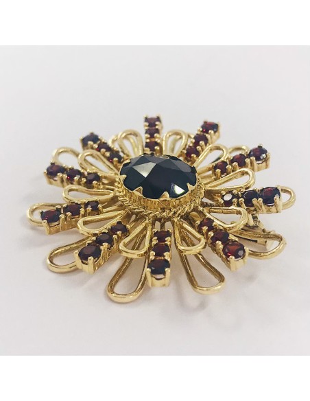 Broche en oro 18kt con granate