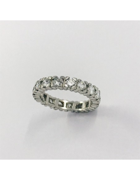 Alianza en oro blanco 18kt con brillantes