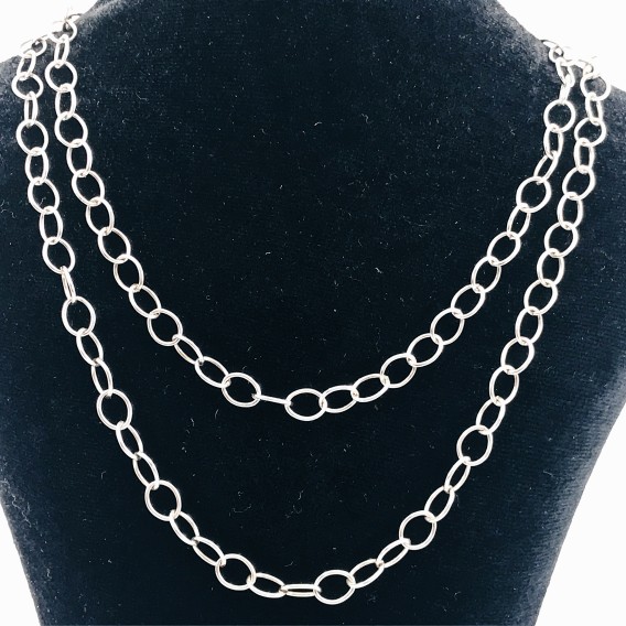 Cadena Tous en plata.