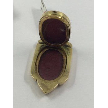 Colgante porta fotos de oro y esmalte 2