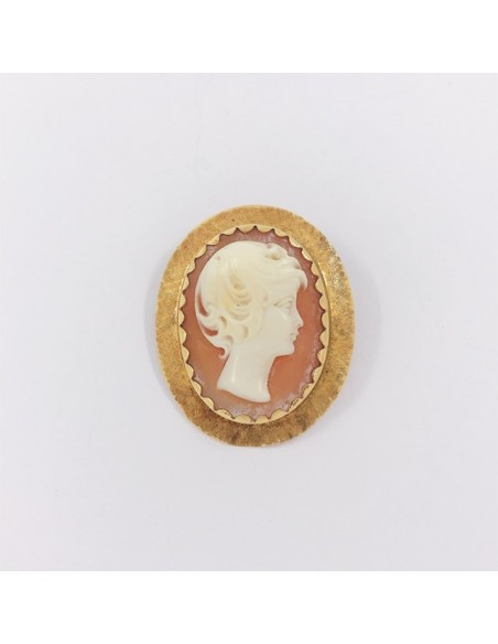 Colgante broche de oro con busto de dama en relieve