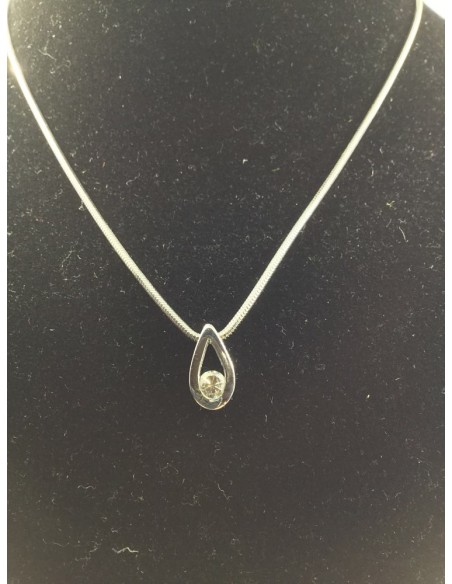 Colgante en oro y brillante