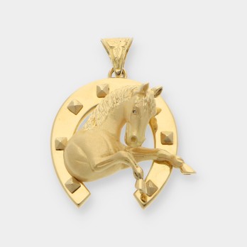 Colgante en forma de herradura con caballo