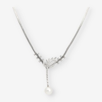 Gargantilla en oro blanco, brillantes y perla cultivada