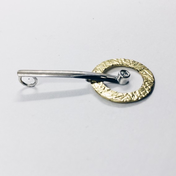 Colgante en oro y brillante