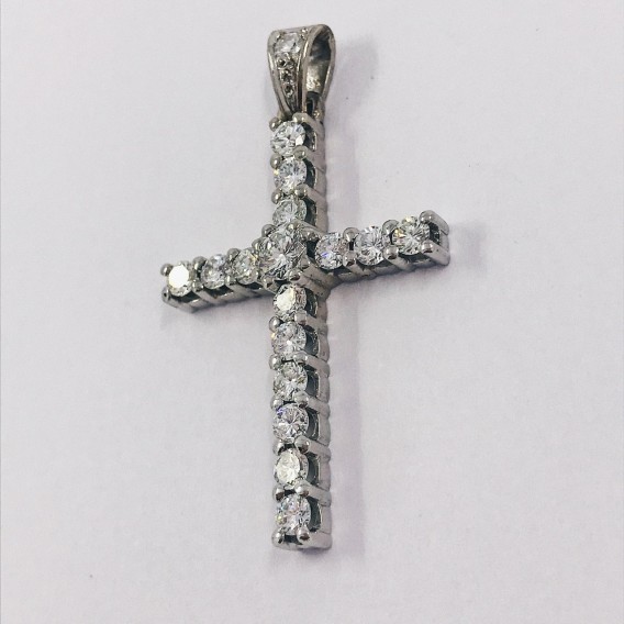 Colgante cruz en oro blanco 18kt  con brillantes