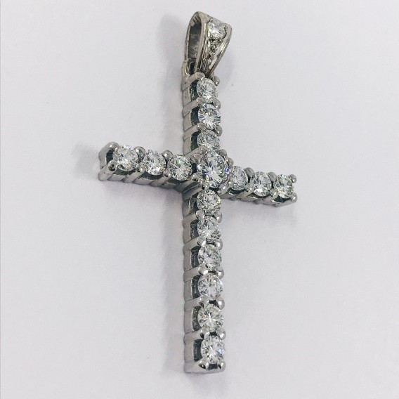 Colgante cruz en oro blanco 18kt  con brillantes