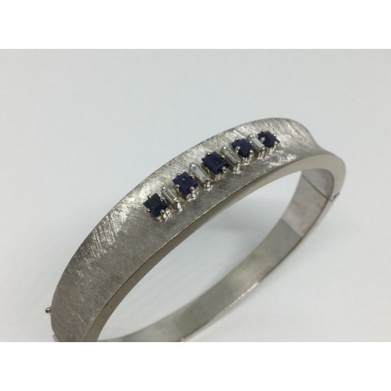 Pulsera esclava de oro blanco con diamantes y zafiros