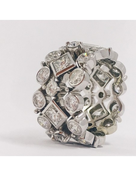 Anillo ancho en oro 18kt con brillantes