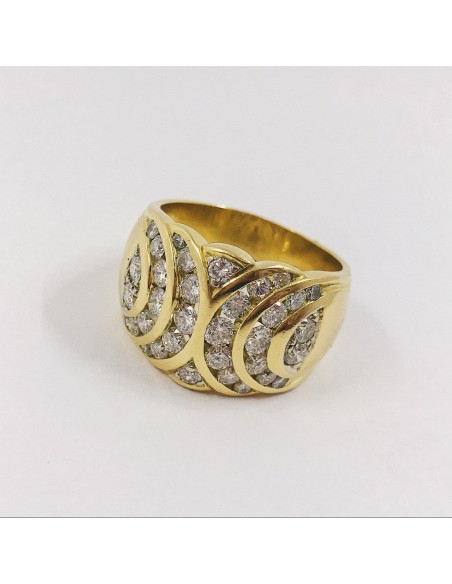 Anillo de oro y brillantes