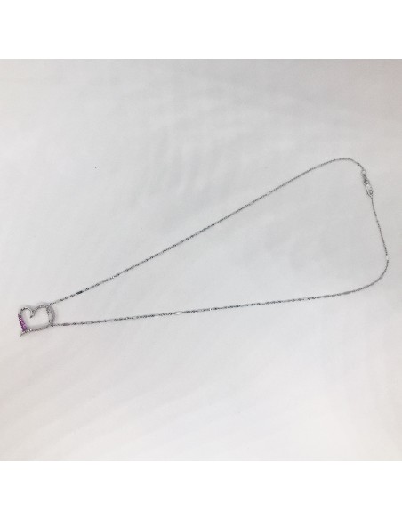 Collar en oro blanco con brillantes.