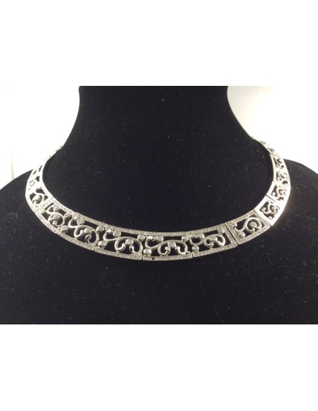 Gargantilla de oro blanco y brillantes