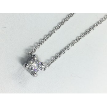 Gargantilla de oro blanco con colgante de diamante