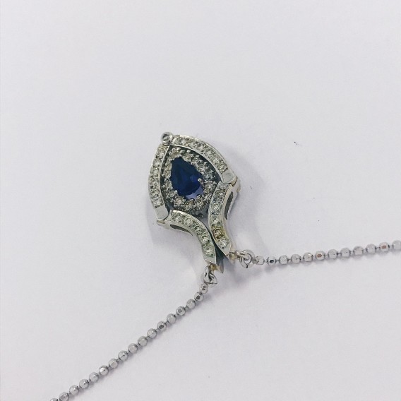 Gargantilla doble en oro blanco 18kt con brillantes