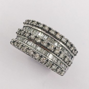 Anillo en oro blanco 18k y brillantes 2