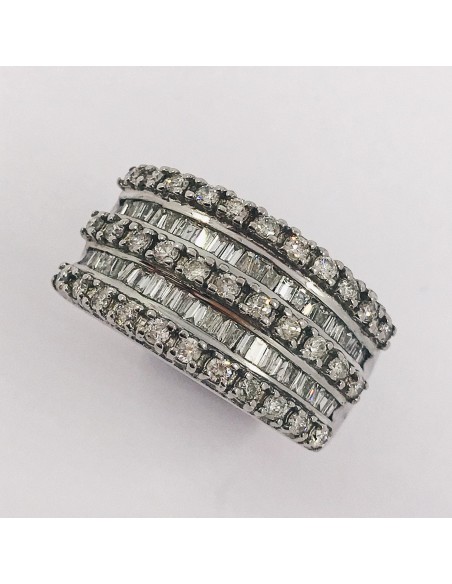 Anillo en oro blanco 18k y brillantes