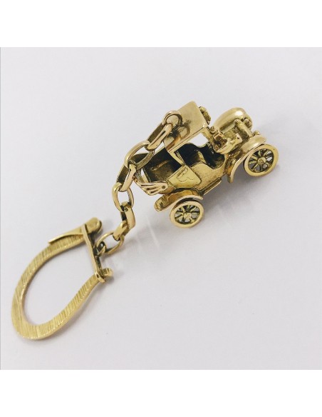 Llavero con forma de coche en oro 18kt