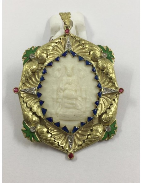 Colgante de la Virge y el NiÃ±o en oro, marfil y esmaltes