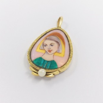 Colgante medalla en oro y esmalte 2