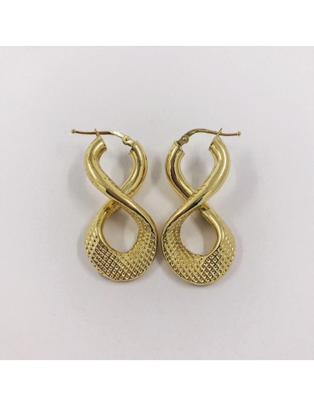 Pendientes con forma de 8 en oro 18kt.
