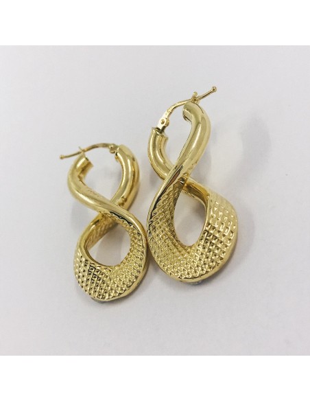 Pendientes con forma de 8 en oro 18kt.