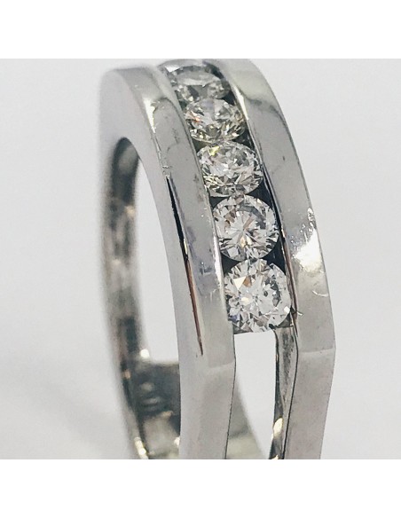 Anillo de oro blanco y brillantes